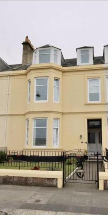 Girvan Guest House Extérieur photo